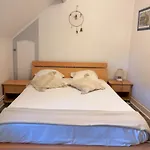 Casa de Férias La Longere Dans La Prairie *
