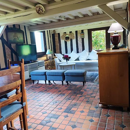 La Longere Dans La Prairie Holiday home Quetteville