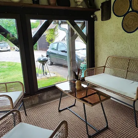 Casa de Férias La Longere Dans La Prairie *