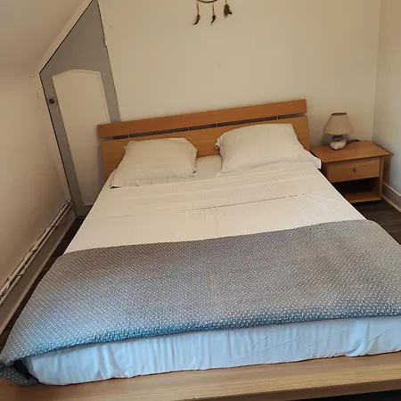 度假居 La Longere Dans La Prairie *