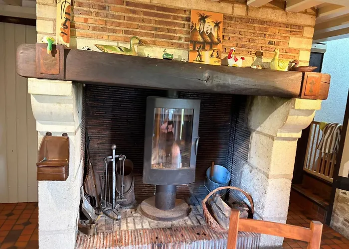 La Longere Dans La Prairie